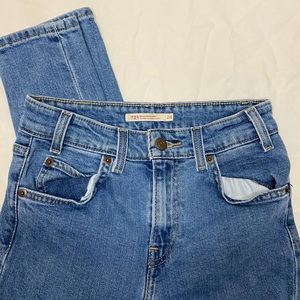 721 Vintage High Rise Skinny Jean